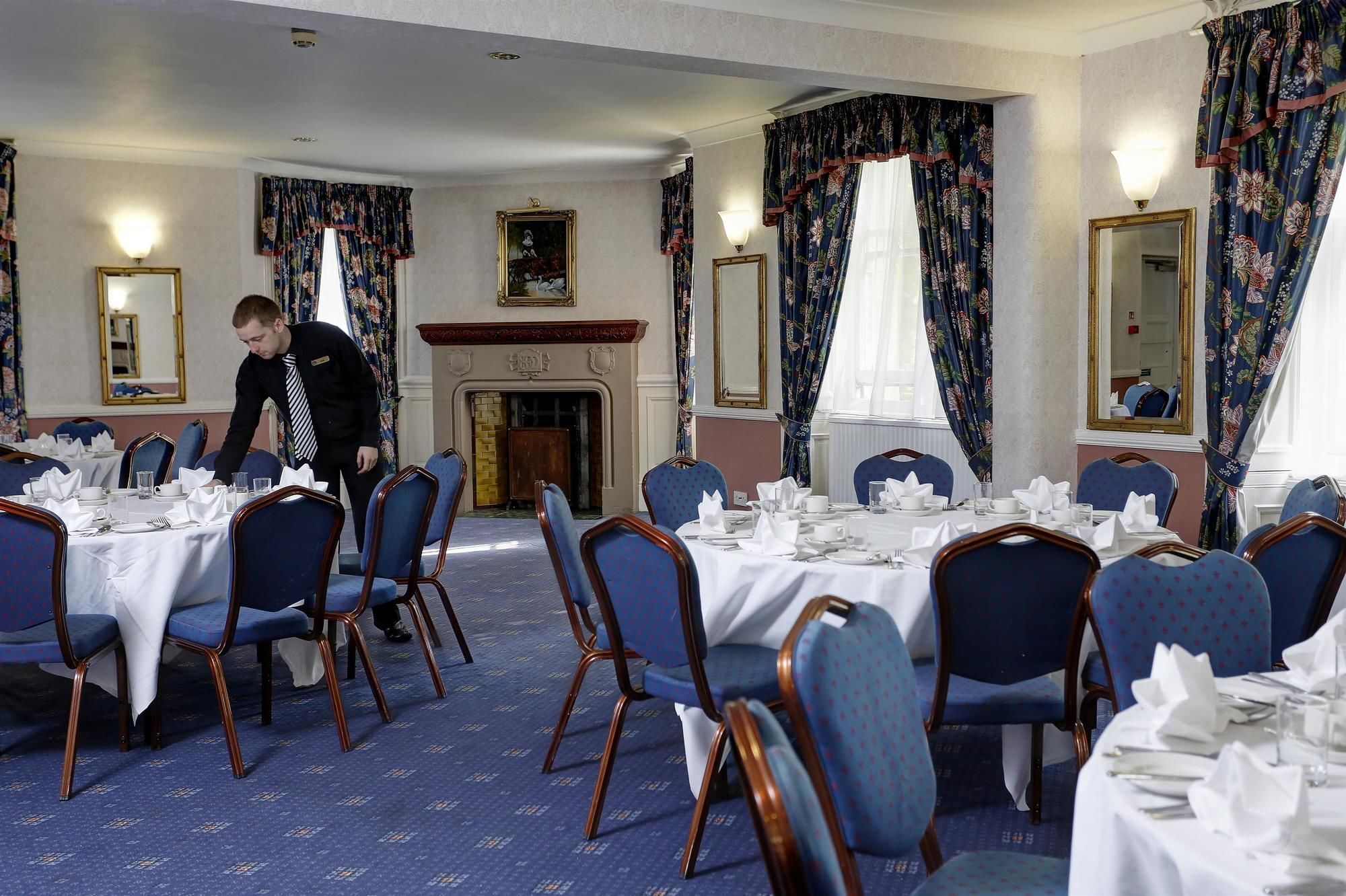 Best Western Cartland Bridge Hotel Ланарк Екстериор снимка
