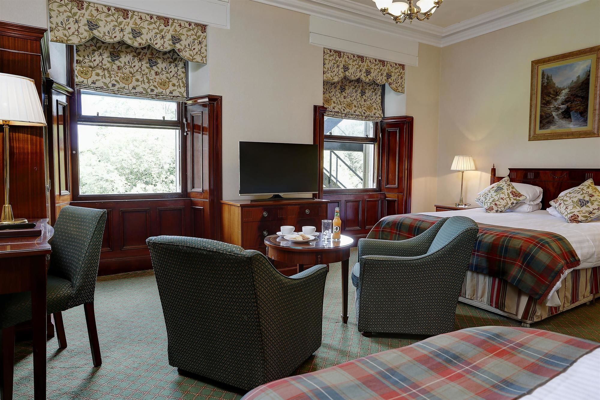 Best Western Cartland Bridge Hotel Ланарк Стая снимка